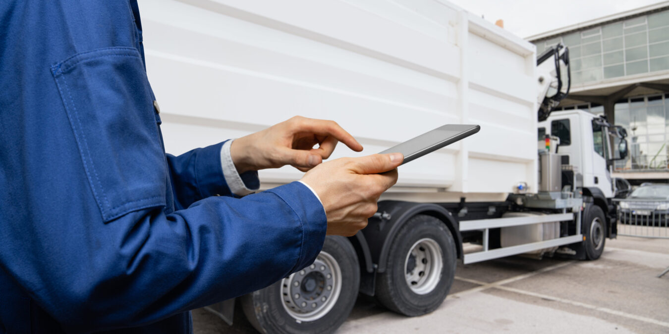 Fleet Management With Digital Tablet